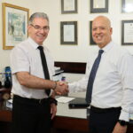 עו"ד משפחה אבי טויזר ועו"ד שמוליק